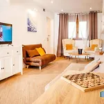 Palmeras En Apartment Platja d'Aro