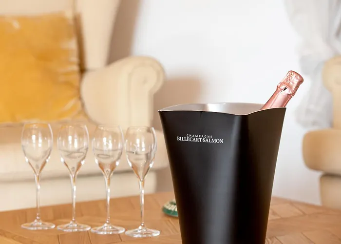 Palmeras En Apartment Castell-Platja d’Aro