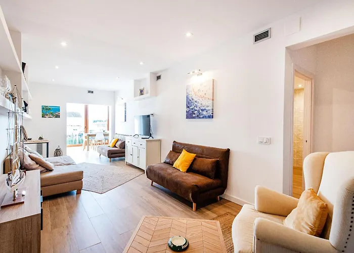 Palmeras En Apartment Castell-Platja d’Aro