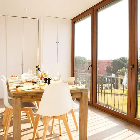 Palmeras By Rent Costa Brava